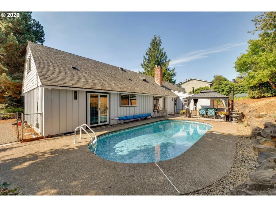 9885 SW Sattler St, Tigard, OR 97224 - #3