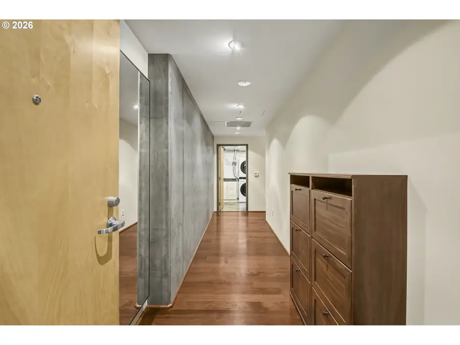 1221 SW 10th Ave #219, Portland, OR 97205 - #2
