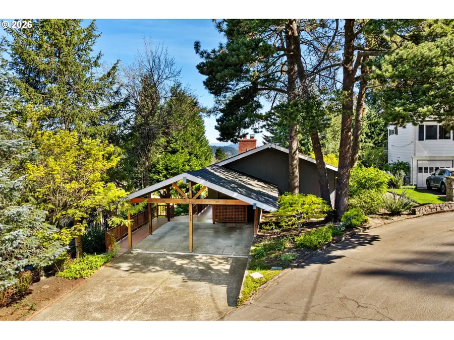 1658 Fircrest Dr, Lake Oswego, OR 97034 - #2