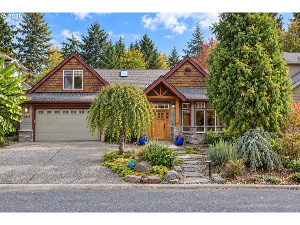 2133 SW Arnold St, Portland, OR 97219 - #1