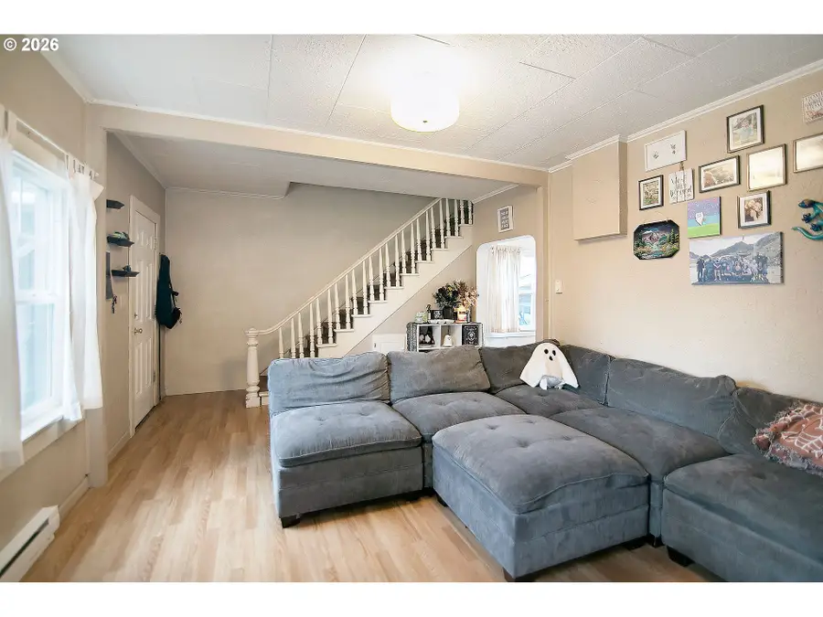 603 Church St, Kelso, WA 98626 - Image #3