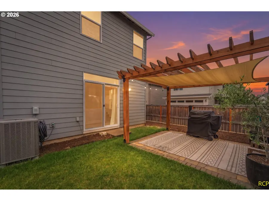 859 S 23rd Ave, Cornelius, OR 97113 - #3
