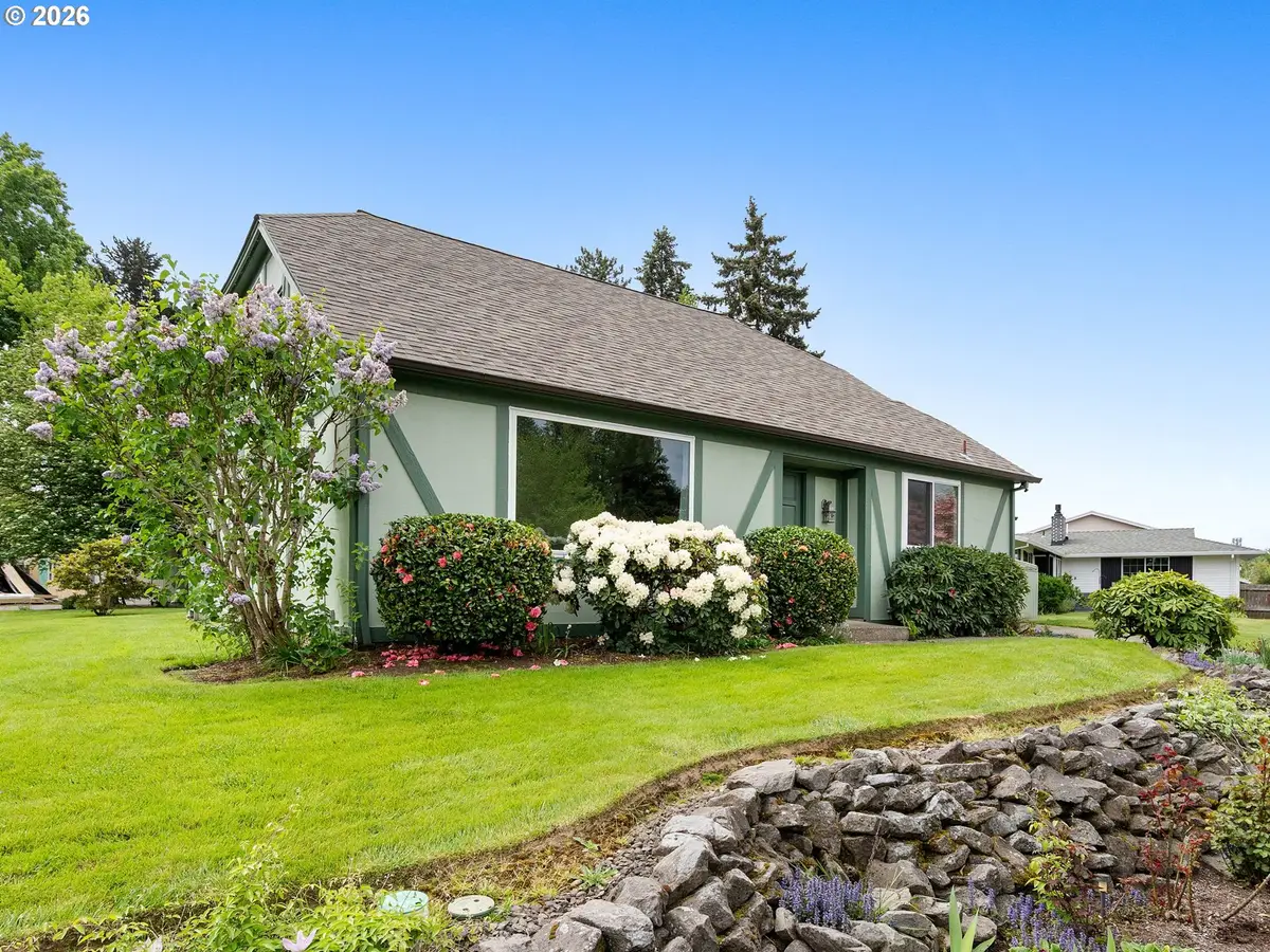 17920 NW Tillamook Dr, Portland, OR 97229 - #1