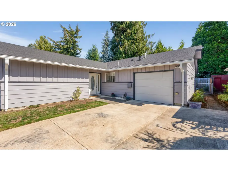 16710 SW Queen Anne Ave, King City, OR 97224 - #3