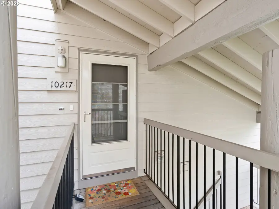 10217 SW Trapper Ter, Beaverton, OR 97008 - #2