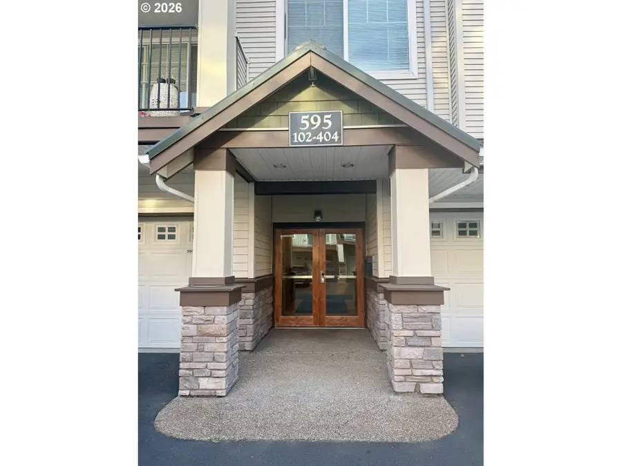 595 NW Lost Springs Ter #402, Portland, OR 97229 - #2