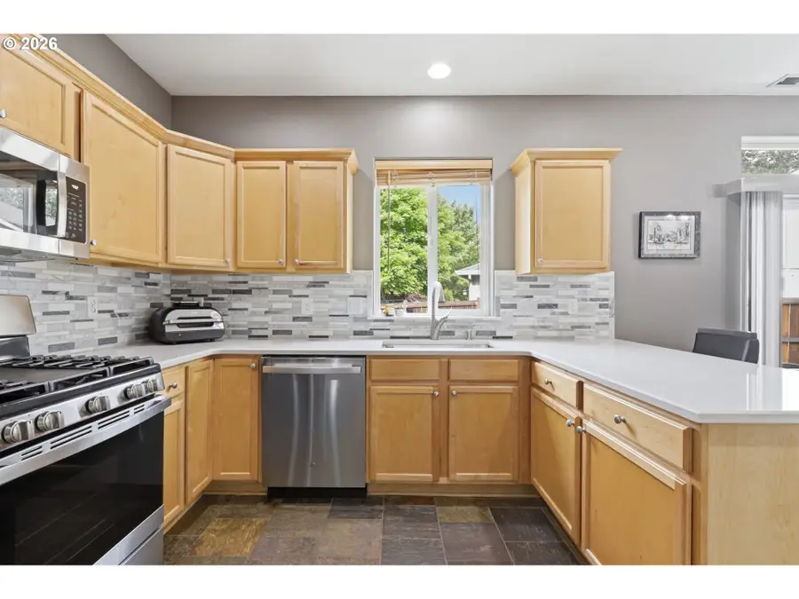 497 Cameron St, Albany, OR 97322 - #2