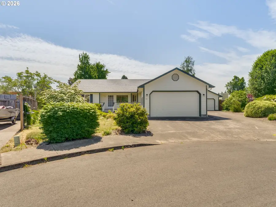 885 SE Rachel Ct, Dallas, OR 97338 - #2