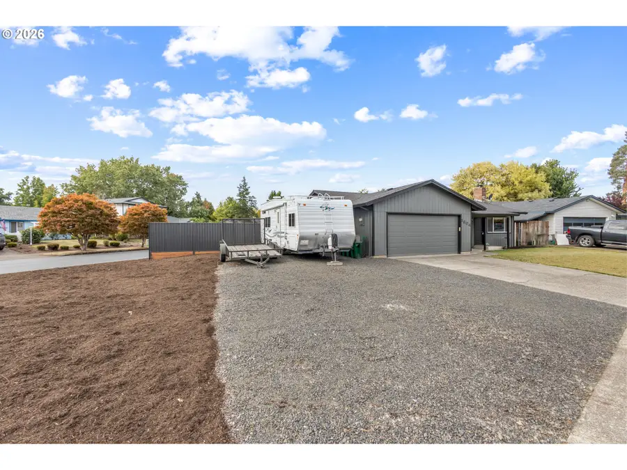 1604 Limpus Ln, Forest Grove, OR 97116 - #3