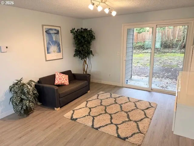 12628 NW Barnes Rd #6, Portland, OR 97229 - Image #3