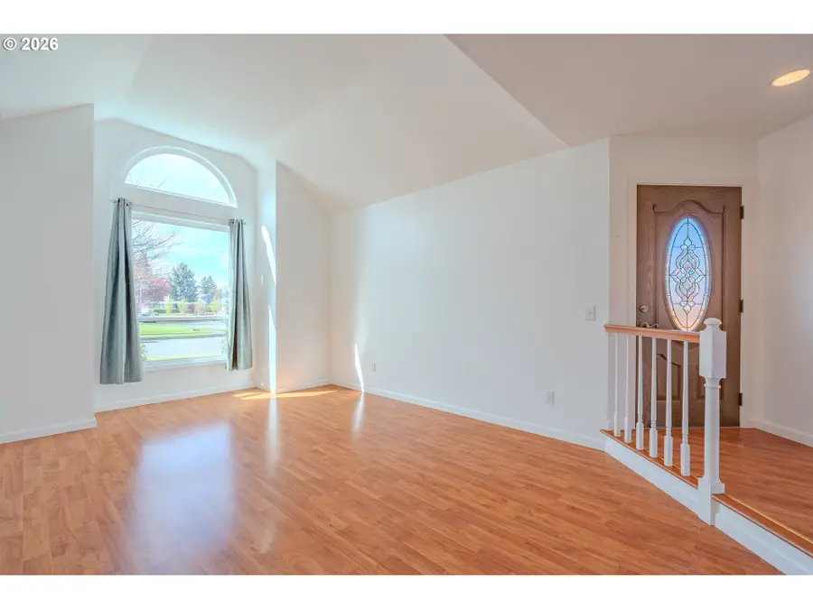 15602 SE Meadow Park Dr, Vancouver, WA 98683 - #3