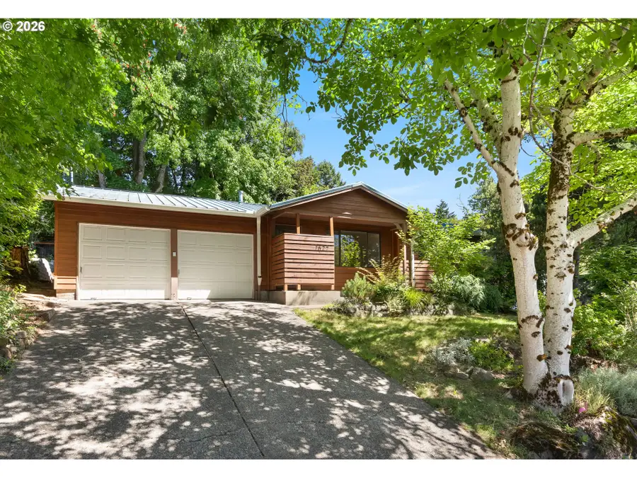 1627 SW Troy St, Portland, OR 97219 - #2