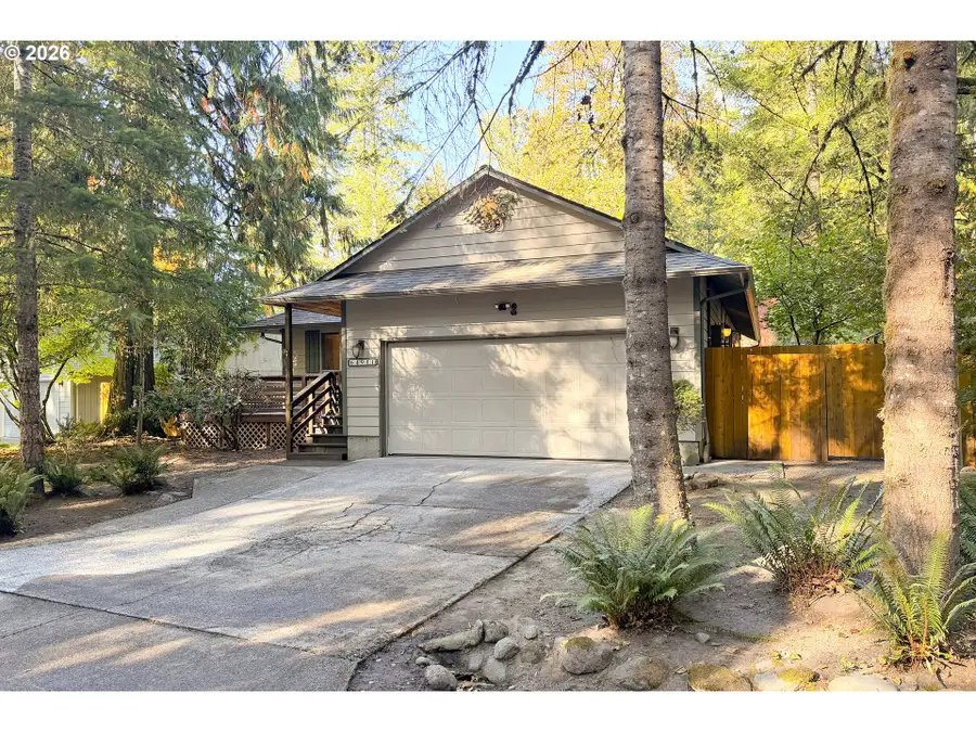 64911 E Sandy River Ln, Rhododendron, OR 97049 - #2