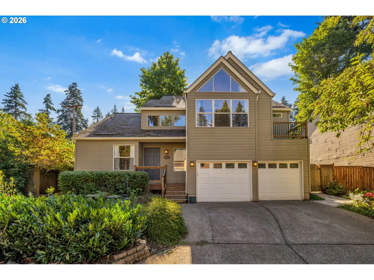 16111 Lindsay Ct, Lake Oswego, OR 97035 - #1