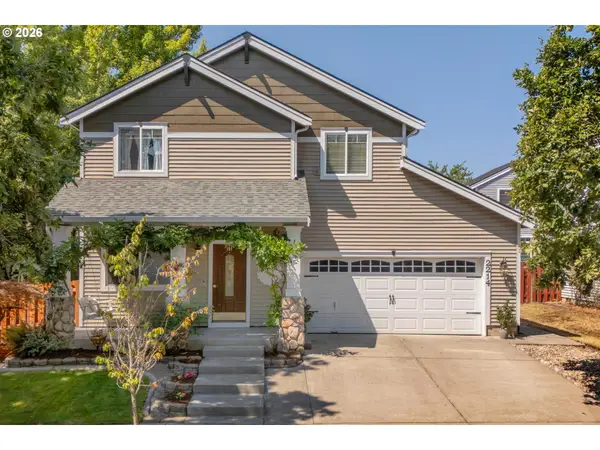 2214 SE 174th Pl, Vancouver, WA 98683