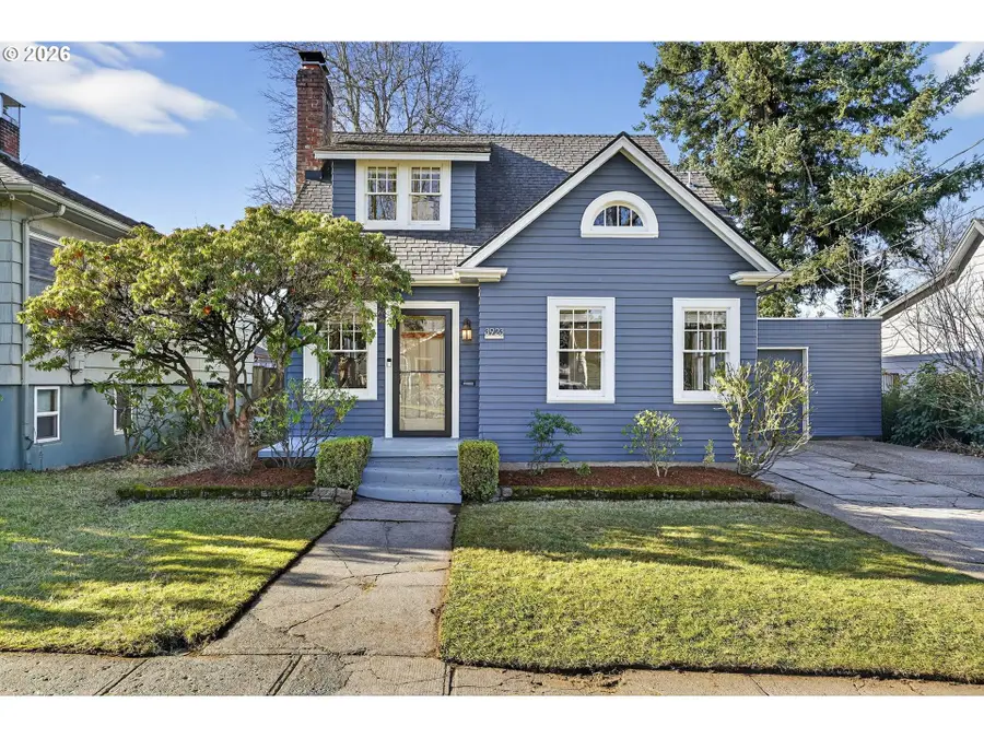 3923 NE 76th Ave, Portland, OR 97213 - #3