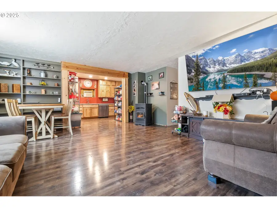 1015 E Cascade Dr, North Bonneville, WA 98639 - Image #2