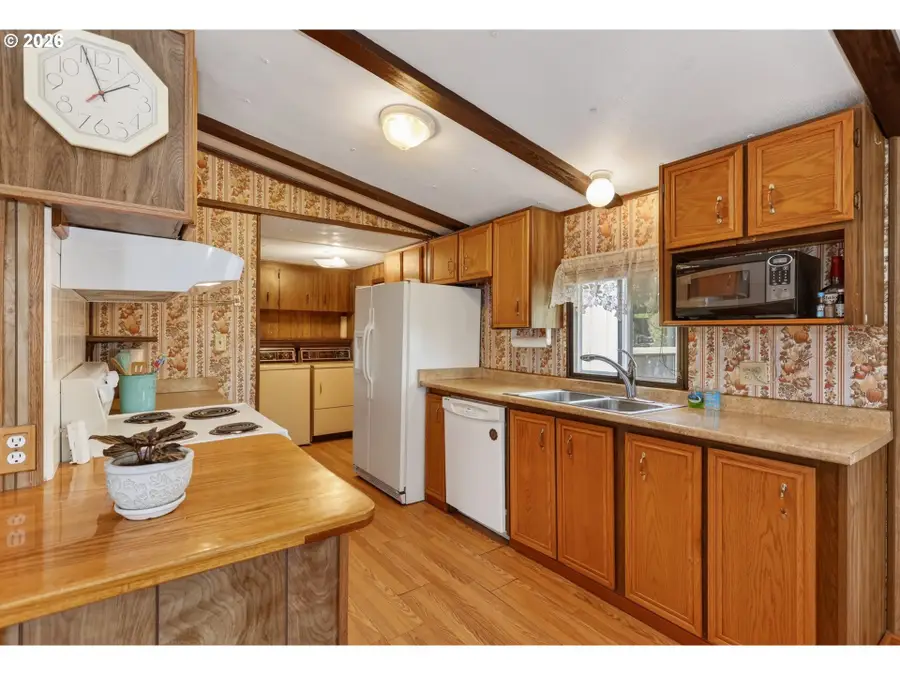 604 D St, Dallesport, WA 98617 - #2