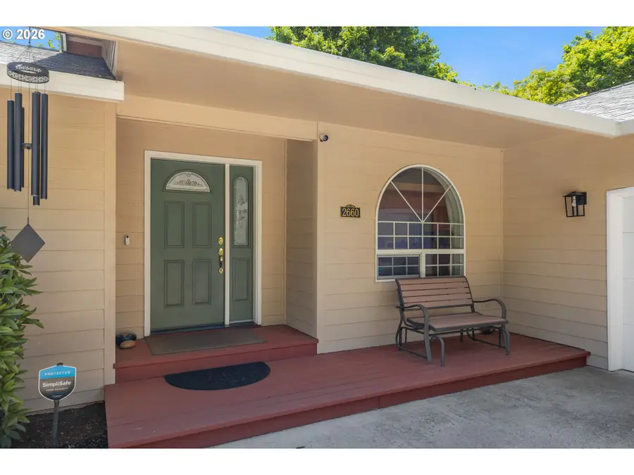 2660 SW Hume Ct, Portland, OR 97219 - #3