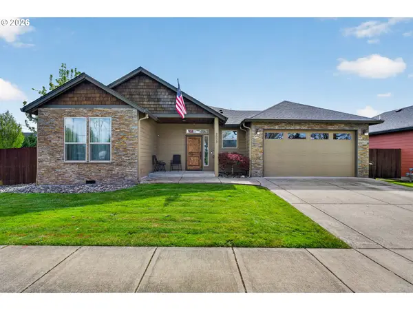 2003 NW 17th St, BattleGround, WA 98604