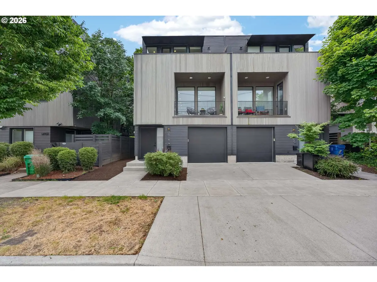 2618 N Rosa Parks Way, Portland, OR 97217 - #1