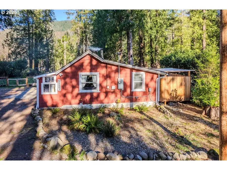 58801 SE Cabin Ln, Sandy, OR 97055 - Image #2