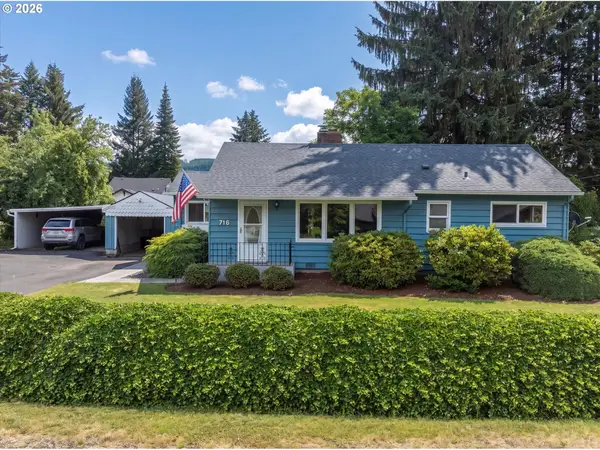 716 Woodard Ave, CastleRock, WA 98611