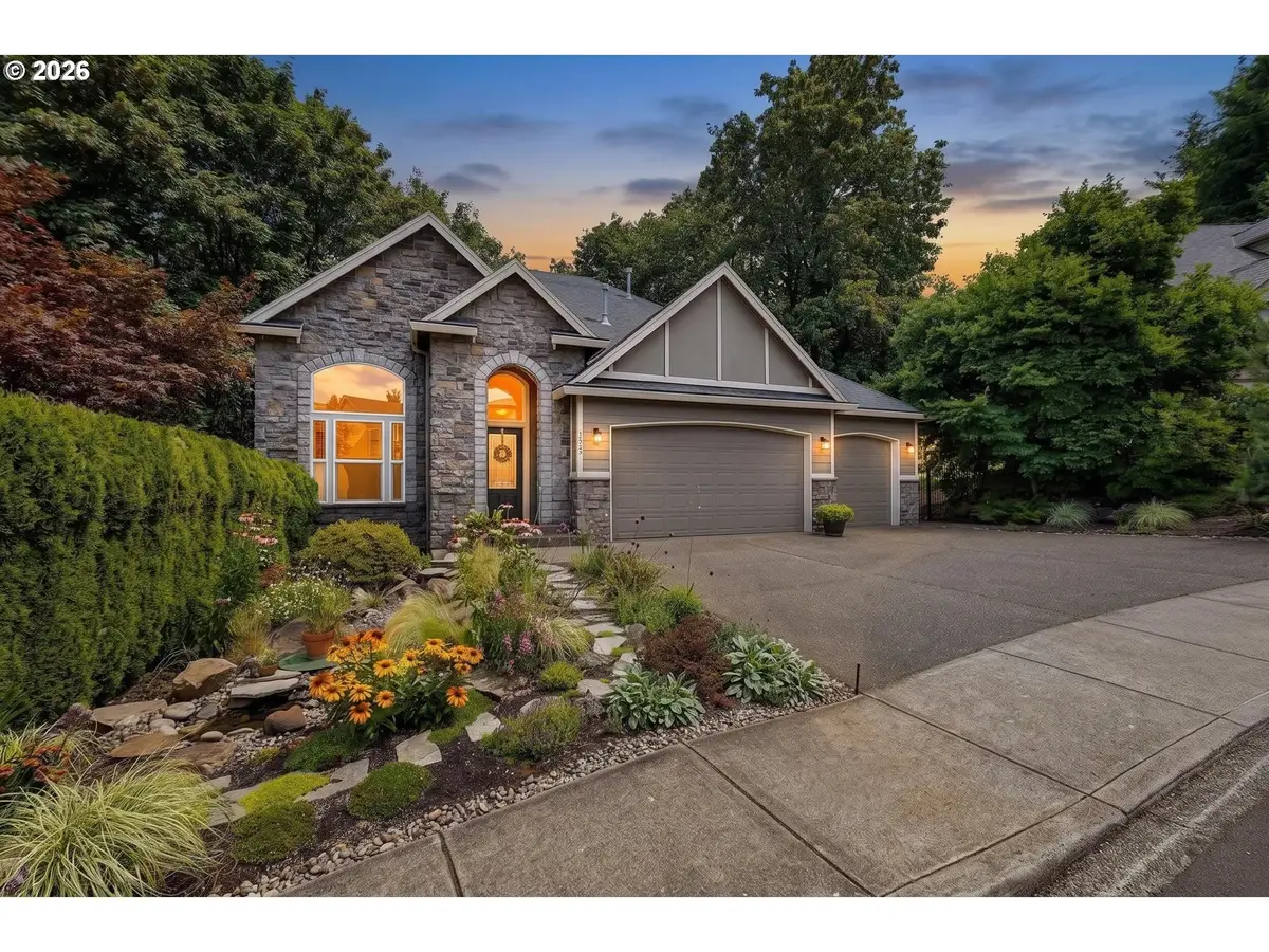 3806 NW Oregon St, Camas, WA 98607 - #1