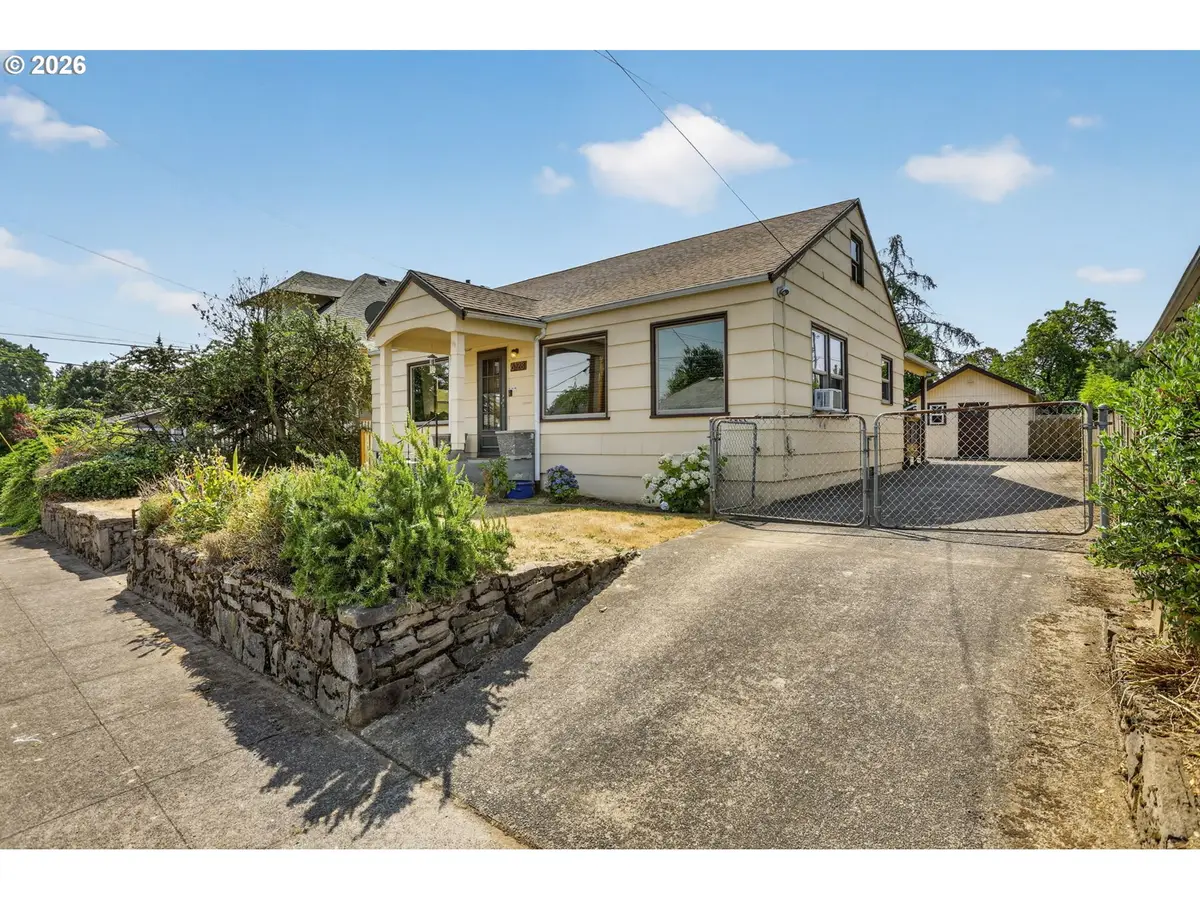 6128 SE Center St, Portland, OR 97206 - #1