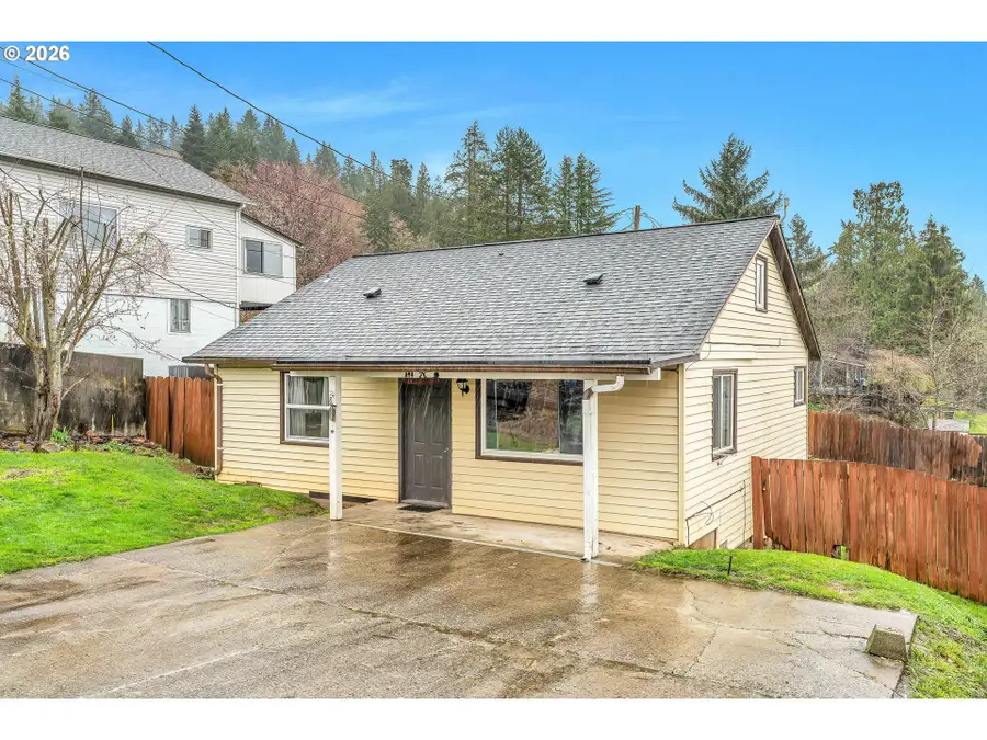 863 NE Poplar St, Clatskanie, OR 97016 - #2