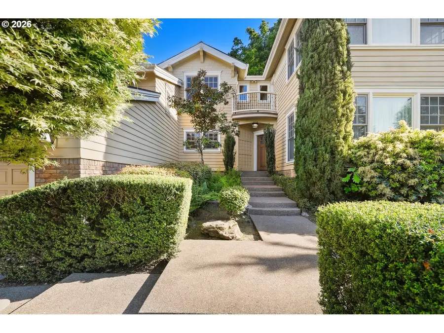 17151 Wall St, Lake Oswego, OR 97034 - #2