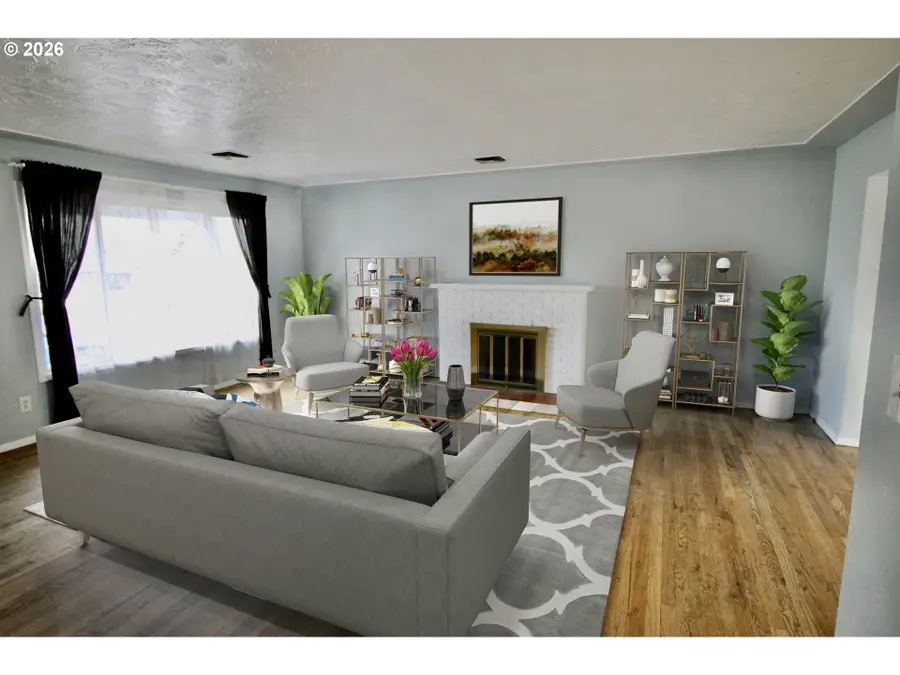 1724 E 13th St, The Dalles, OR 97058 - #3