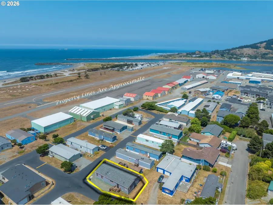 94120 Strahan St #40, Gold Beach, OR 97444 - #3