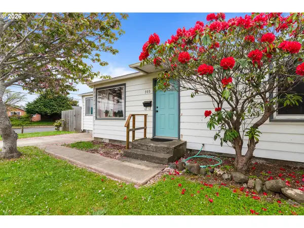 993 Salmon Ave, CoosBay, OR 97420