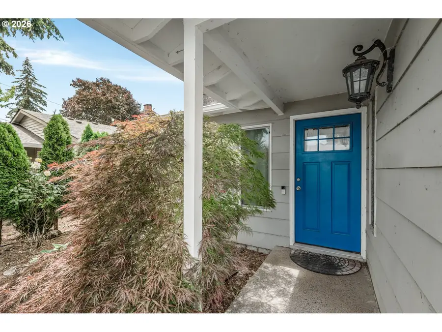 1218 Johnson St, Oregon City, OR 97045 - #3
