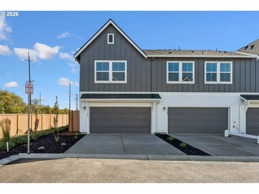 3268 SE Bend Ln, Hillsboro, OR 97129 - #2