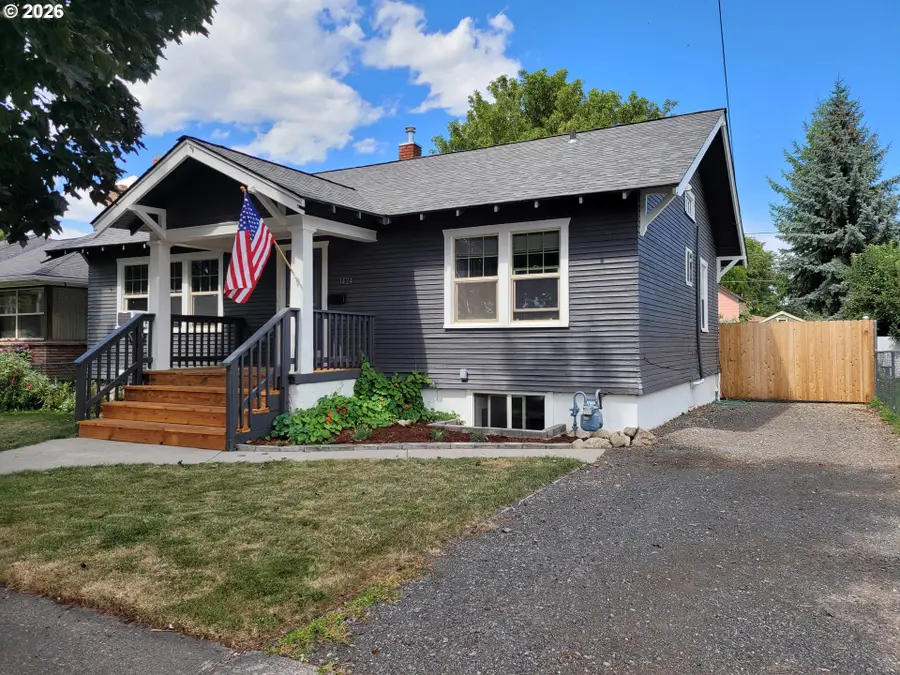 1424 Broadway St, Baker City, OR 97814 - #2