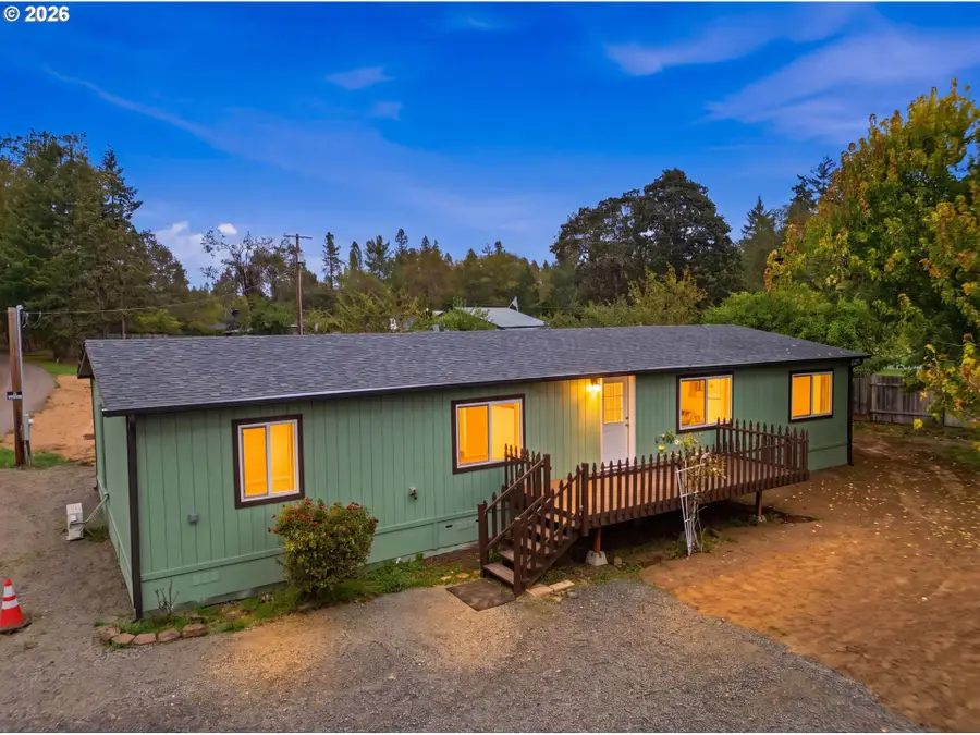 25757 Wildwood Rd, Veneta, OR 97487 - #2