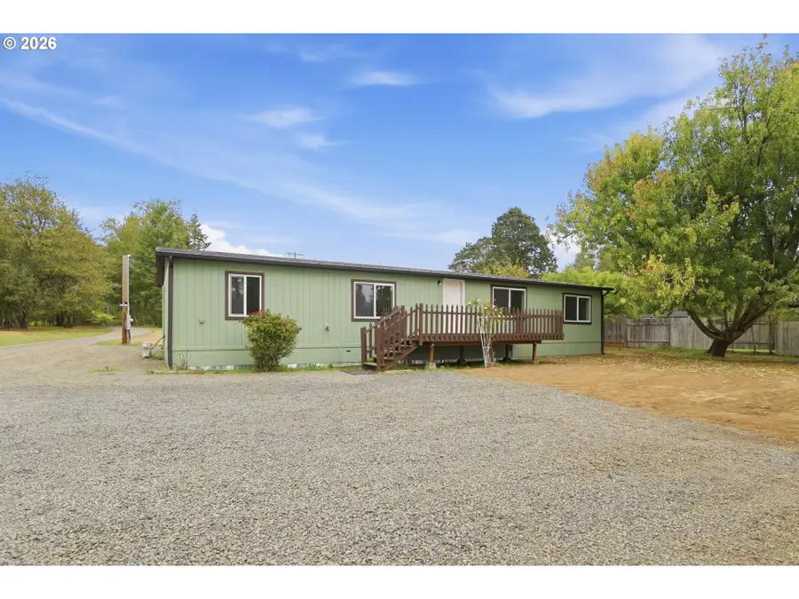 25757 Wildwood Rd, Veneta, OR 97487 - #3