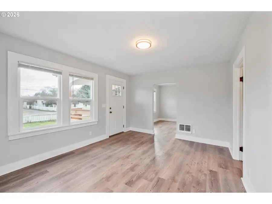 2103 36th Ave, Longview, WA 98632 - #3