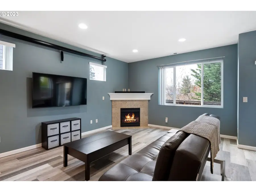 20881 SW Edgemont St, Beaverton, OR 97003 - #2