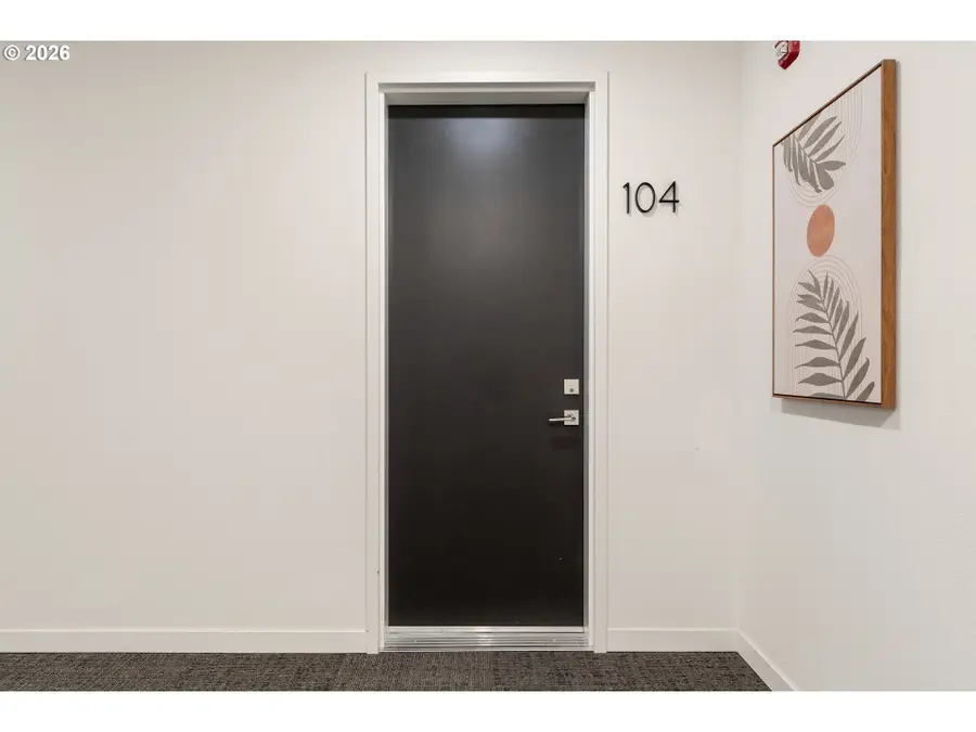 425 NE Bryant St #104, Portland, OR 97211 - #3