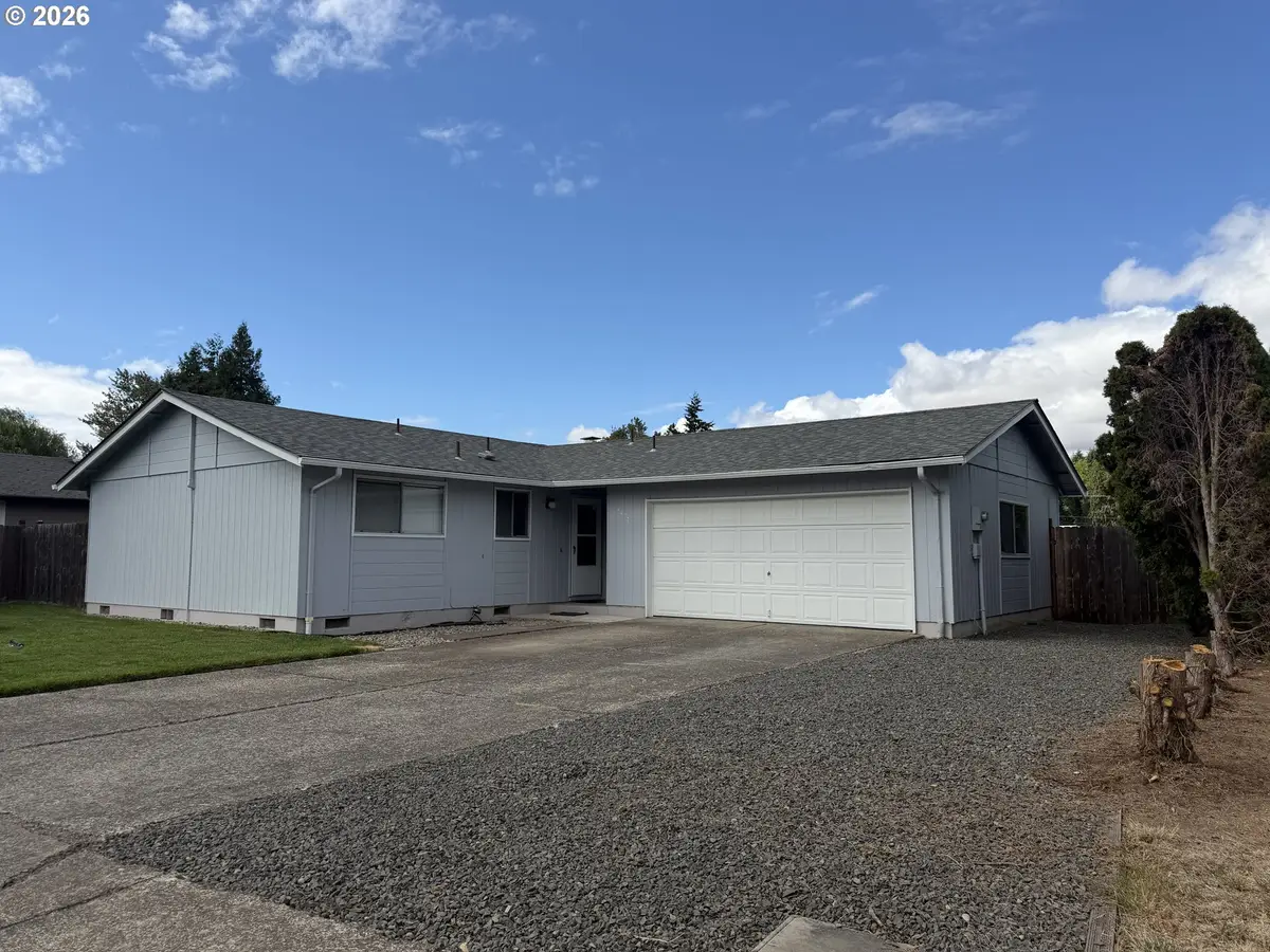 4478 Hilton Dr, Eugene, OR 97402 - #1