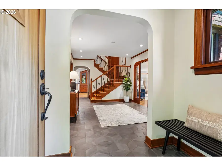 6607 SE Reed College Pl, Portland, OR 97202 - #3