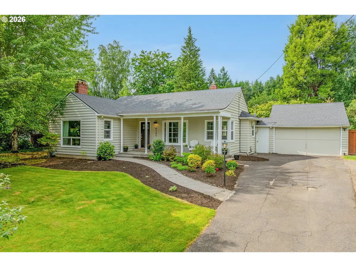 8345 SW Cashmur Ln, Portland, OR 97225 - #1