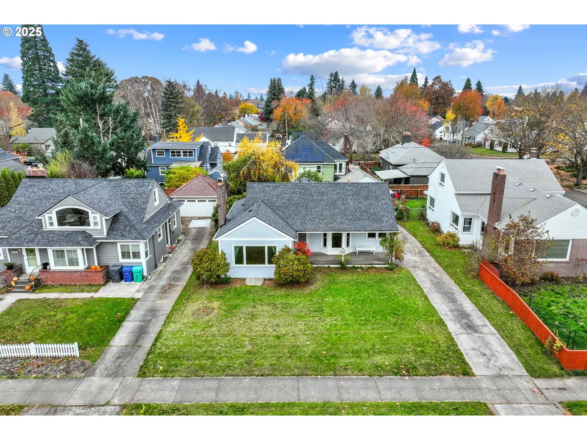 4703 N Willamette Blvd, Portland, OR 97203 - Image #1