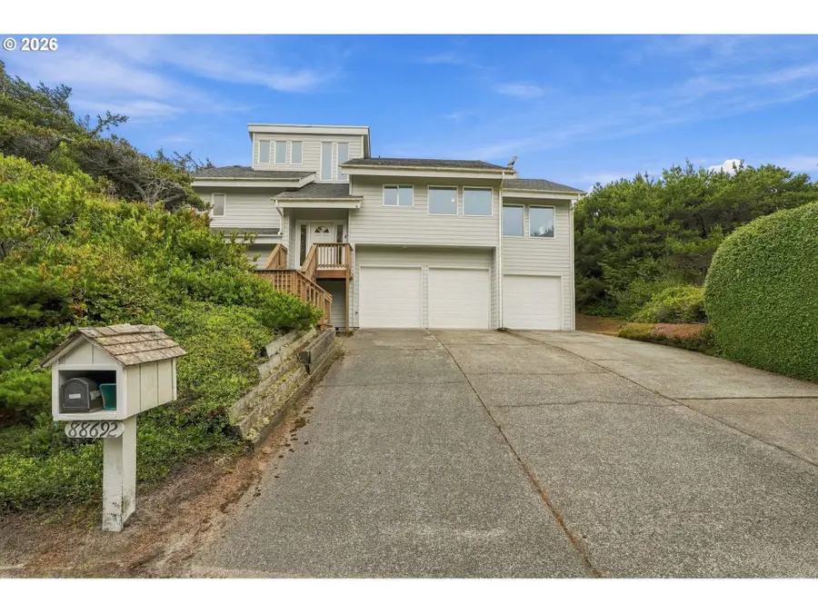 88692 Shoreline Dr, Florence, OR 97439 - #3
