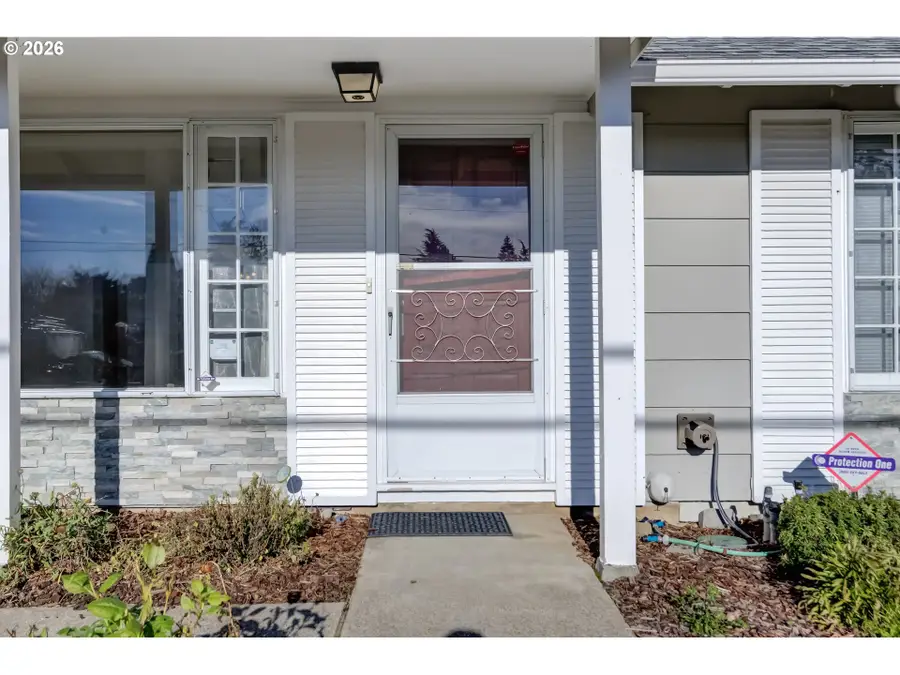 11935 SW North Dakota St, Tigard, OR 97223 - Image #2