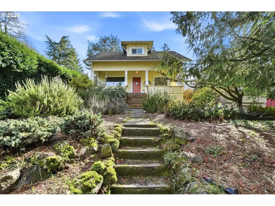 5850 SW Vermont St, Portland, OR 97219 - #2