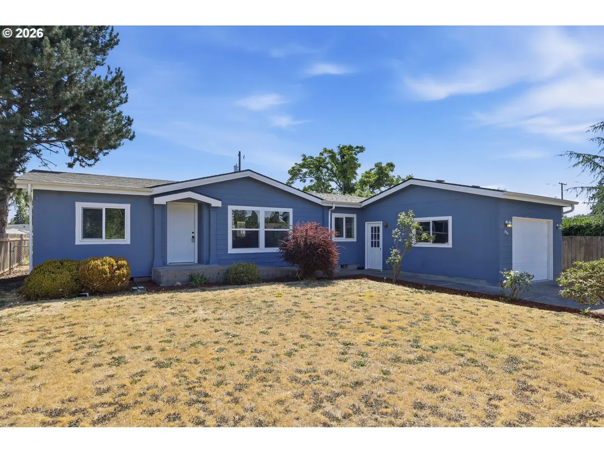825 19th St, Springfield, OR 97477 - #1